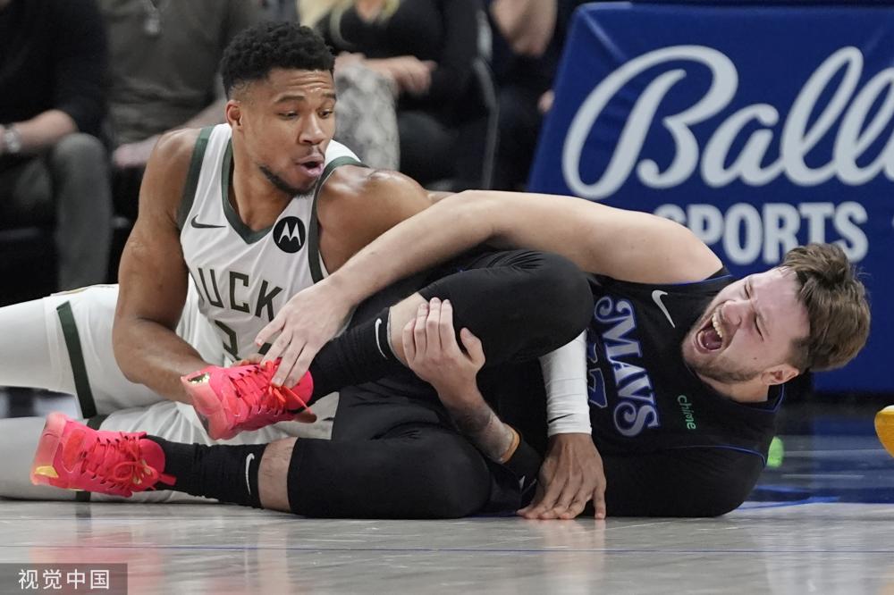 这位年轻的 这位年轻的