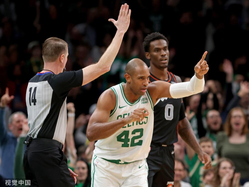 在篮球比赛 在篮球比赛