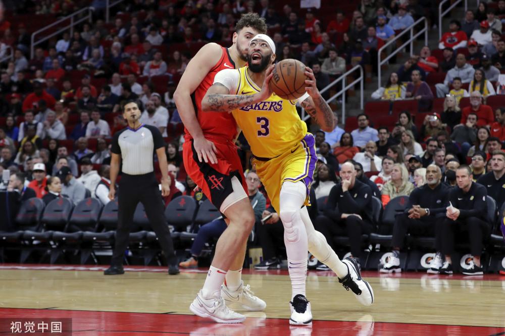 行之间的纠 行之间的纠